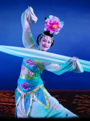 CHINESE-LONG-SLEEVE-DANCER-By-Veronica-Hill
